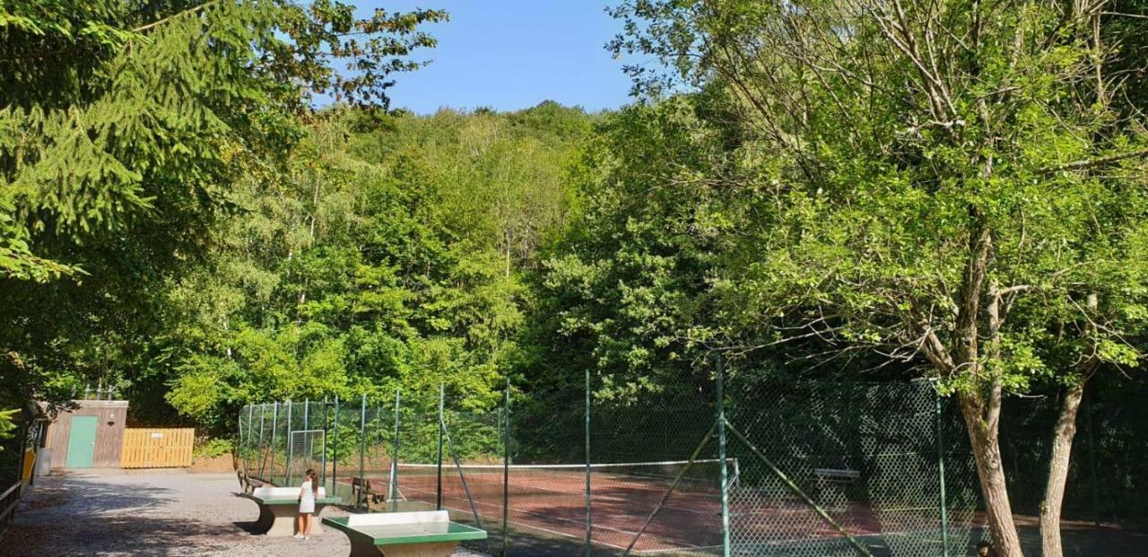 Het Boshuisje In Durbuy Villa Dış mekan fotoğraf